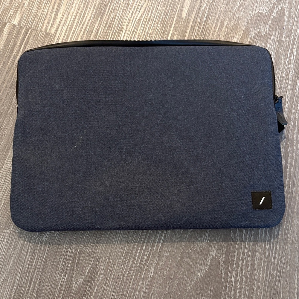 Native Union Laptop Case